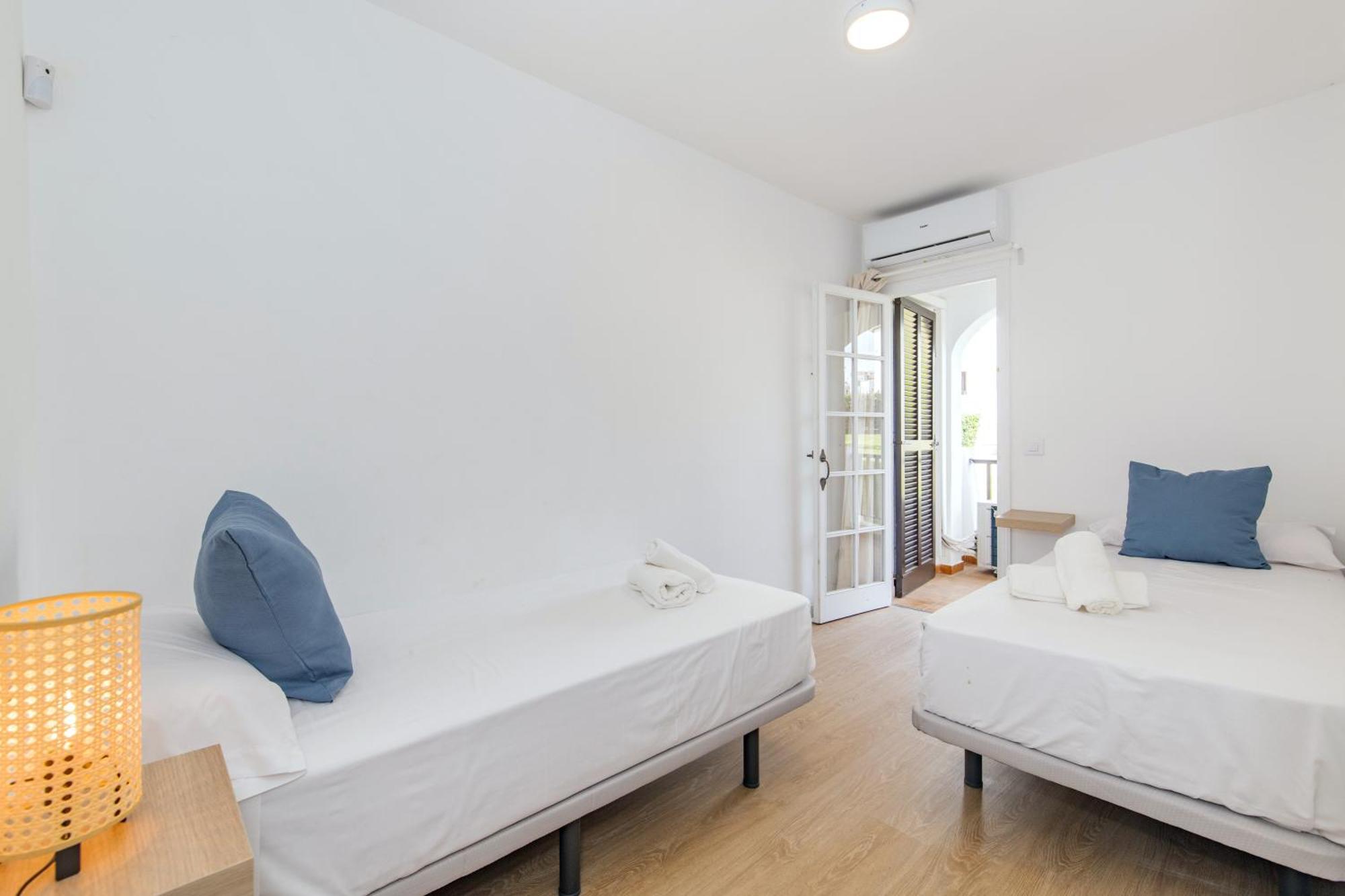 Siesta Mar Private Apt 92 Cala En Porter  Esterno foto